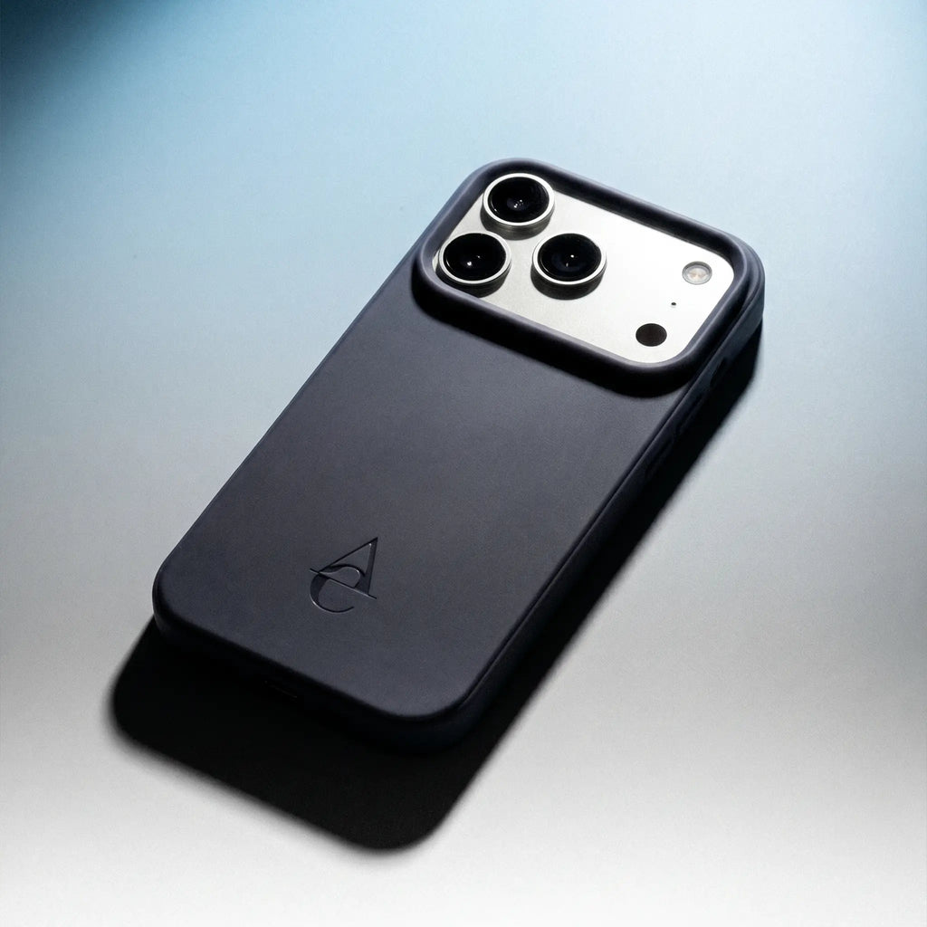 Matte Black iPhone Case "Onyx" - Soft-Touch TPU